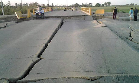 Earthquake damage 6