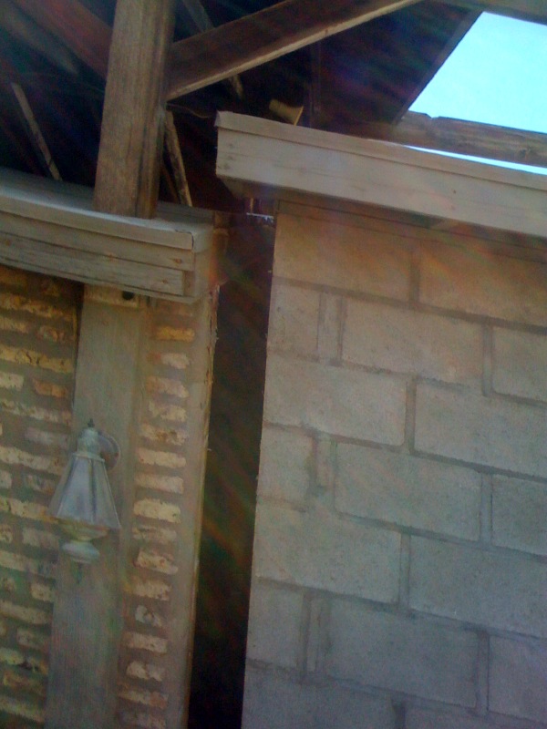Earthquake damage 27
